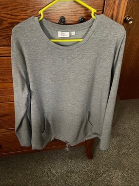 Kim Rogers long Sleeve Crew Neck T-Shirt — Gray Heather